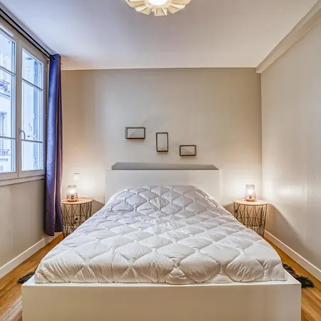 Vernezza, F3 A Deux Pas De Montparnasse * Париж