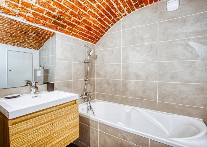 Appartement Vernezza, F3 à Deux Pas De Montparnasse *