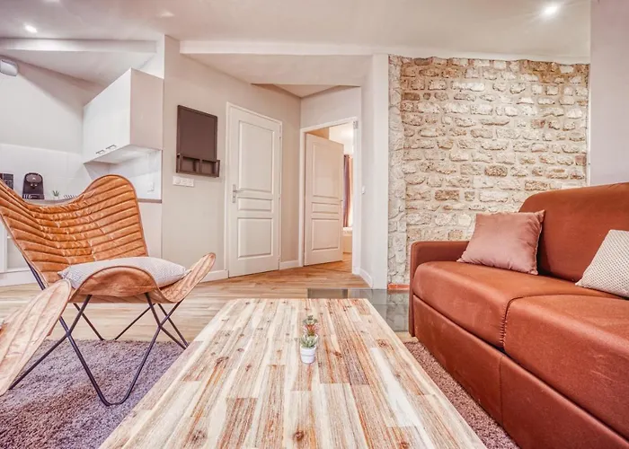 Appartement Vernezza, F3 à Deux Pas De Montparnasse