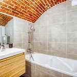 Appartement Vernezza, F3 à Deux Pas De Montparnasse *